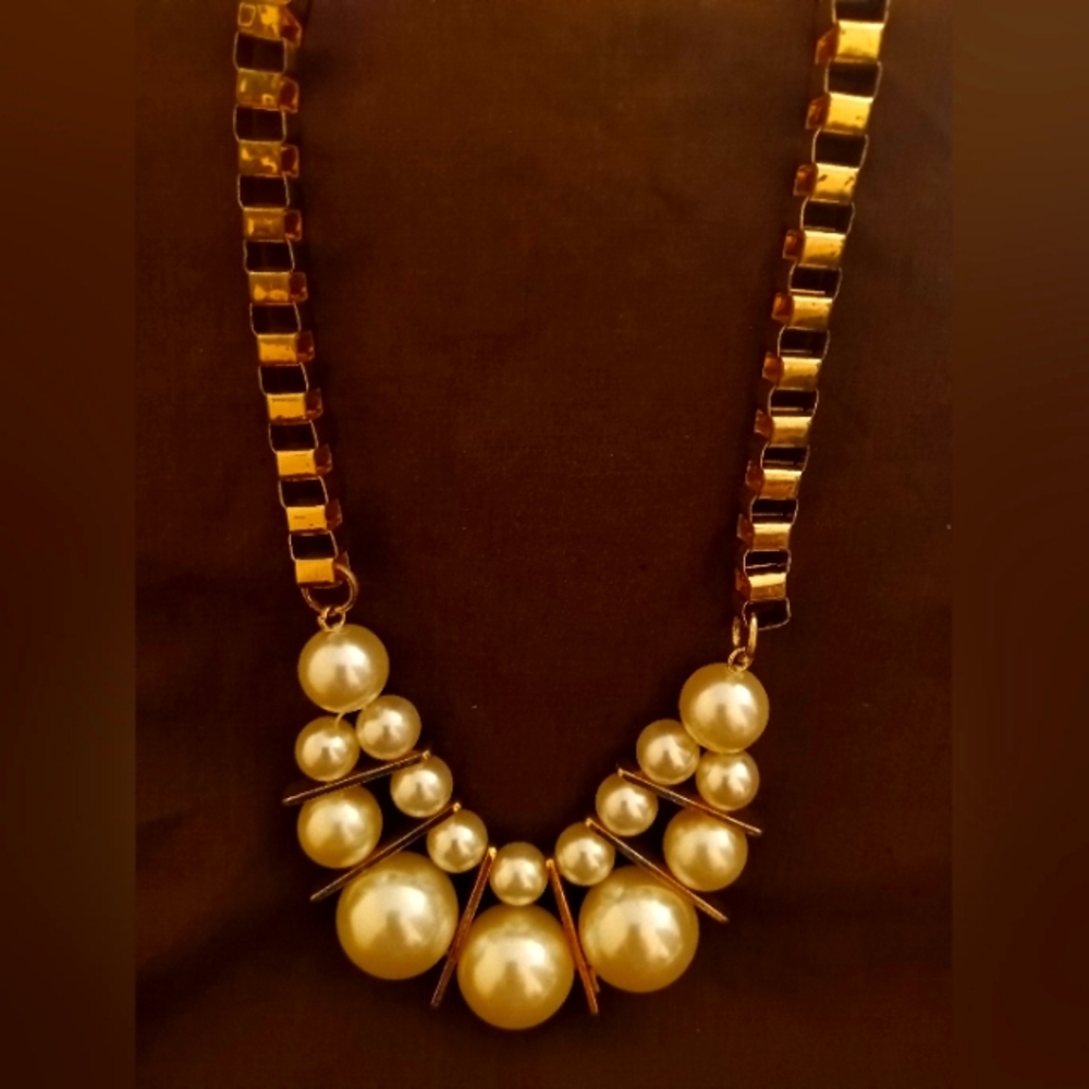 Vintage Ann Taylor Necklace Faux Pearl